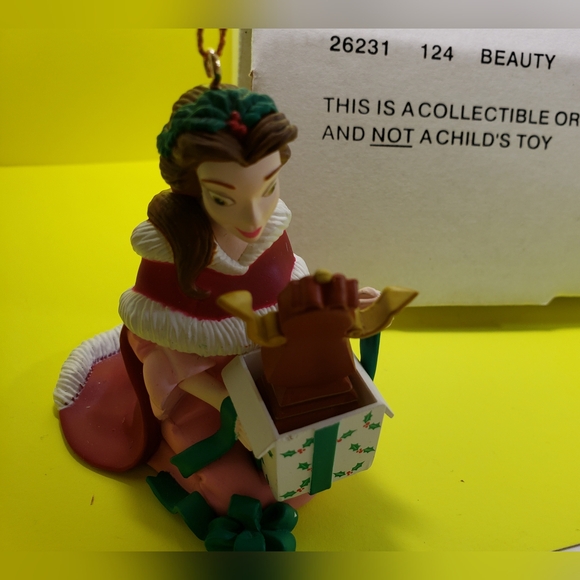 Walt Disney - Beauty by Grolier - Picture 7 of 14